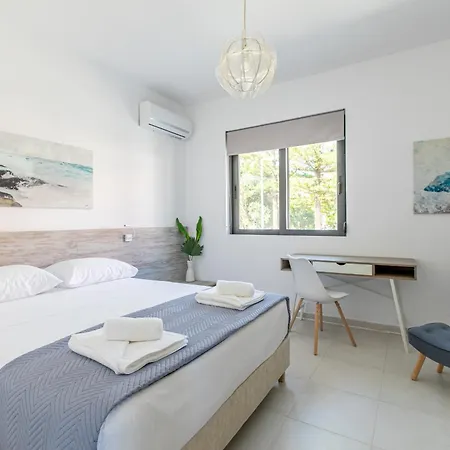 Crystal Waves Villa